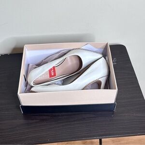 Elegant White Women's Shoes